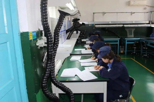 開工啦 特能集團慶華公司領導深入一線慰問機械加工員工